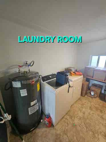 Looking for Female Roommate!