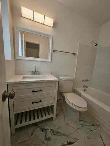 Looking for Female Roommate!