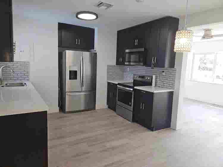 Looking for Roommates!