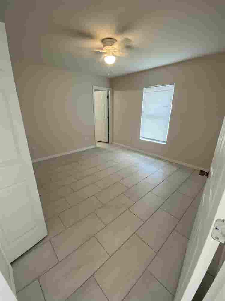 BRAND NEW DUPLEX. MOVE IN AUGUST 1