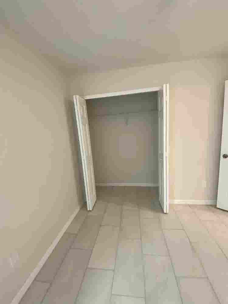 BRAND NEW DUPLEX. MOVE IN AUGUST 1