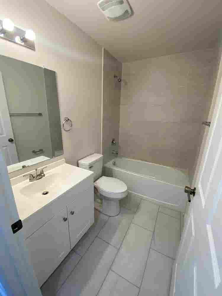 BRAND NEW DUPLEX. MOVE IN AUGUST 1