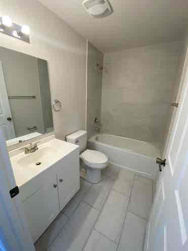 BRAND NEW DUPLEX. MOVE IN AUGUST 1
