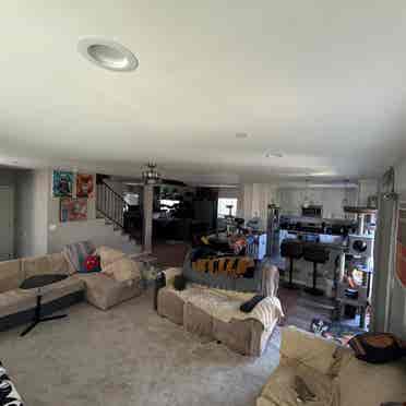 Bdrm avail in lrg house next to BUR