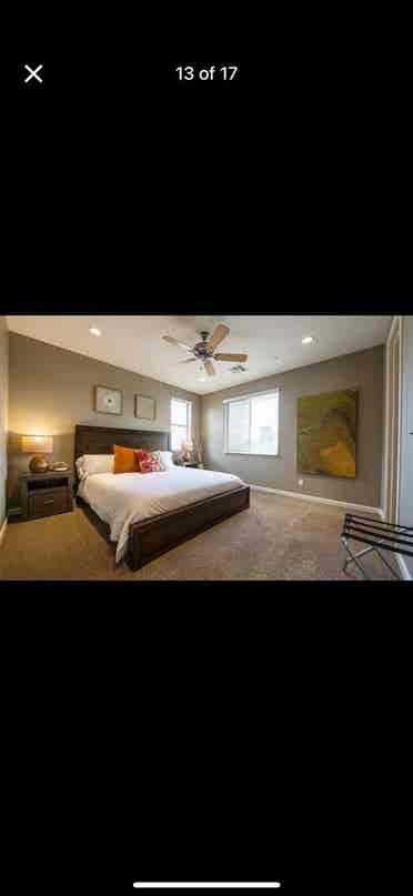 Rooms for rent 
