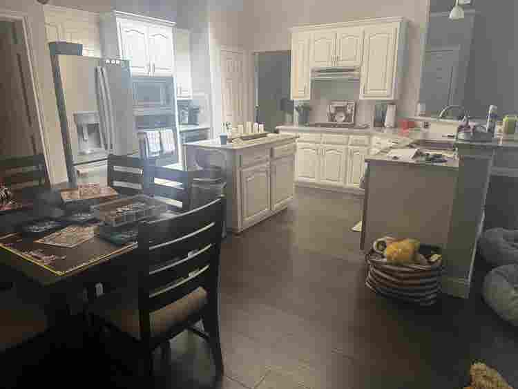 Seeking roommate in Frisco!