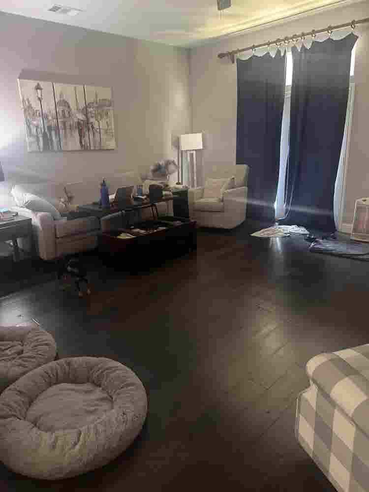 Seeking roommate in Frisco!