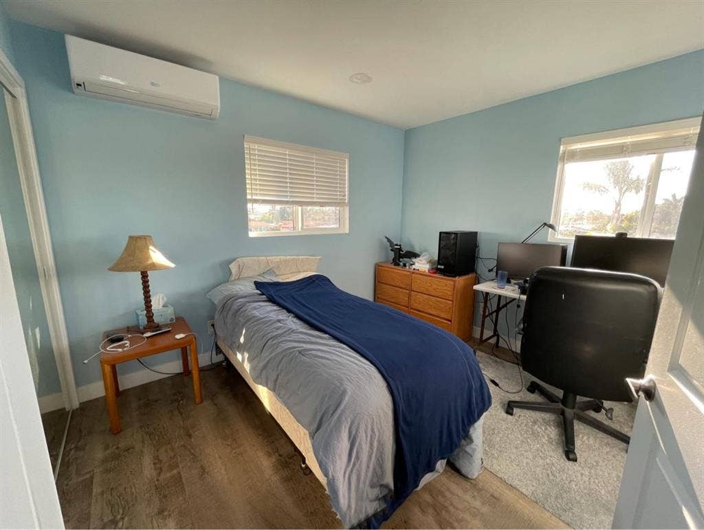Master Bedroom w/ private bath