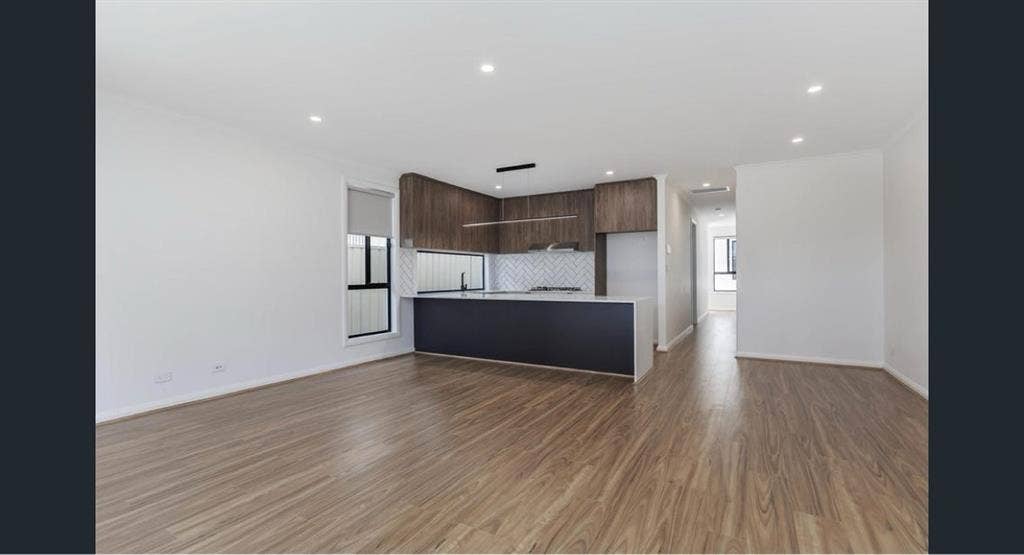📢
Room Available in Greenacres 🏡
