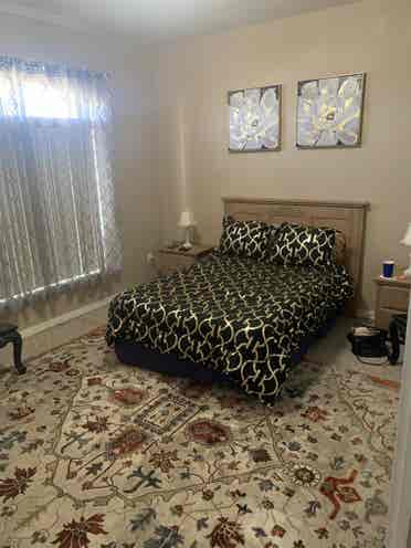 Shared room for rent