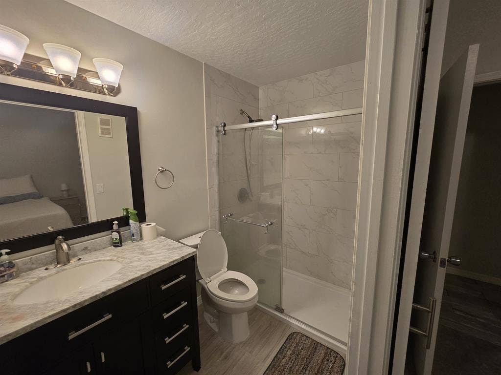 Master bedroom in Suntree condo
