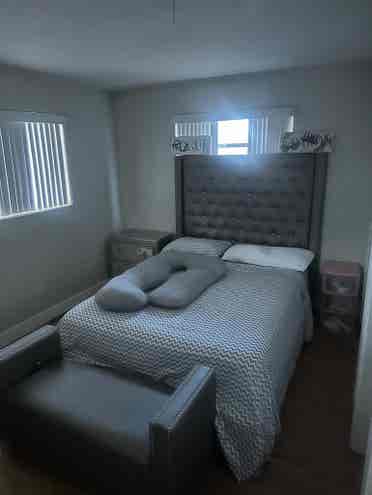 Room for Rent near Aventura Mall