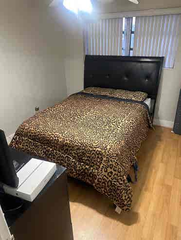 Room for Rent near Aventura Mall