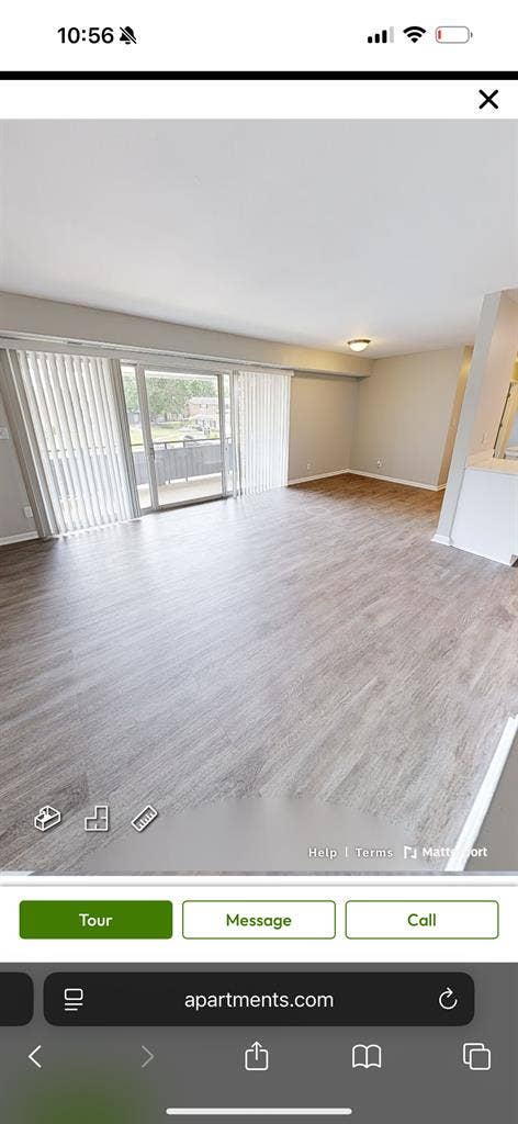 looking for a roommate