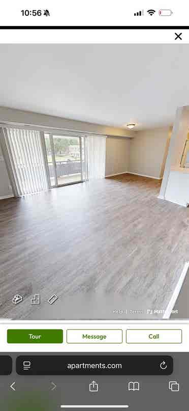 looking for a roommate