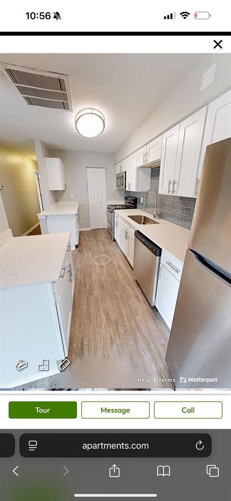 looking for a roommate