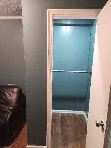 I have room for rent in East Cobb