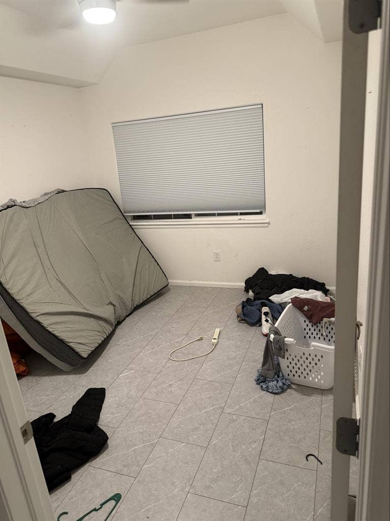Room to rent