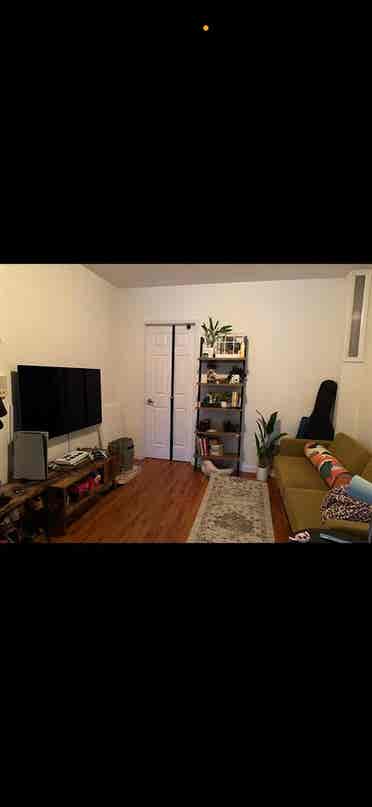 Seeking Roomate