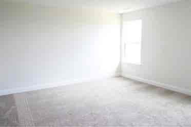 2 rooms available