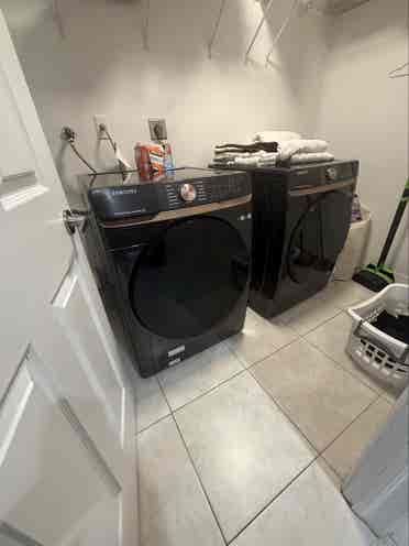 Furnished Room for Rent in Sunrise