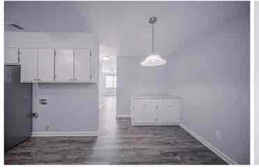 Room available in townhouse