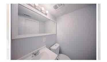 Room available in townhouse