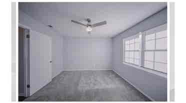 Room available in townhouse