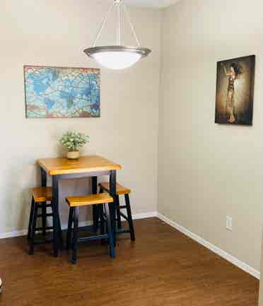 Room to Rent in North Dallas
