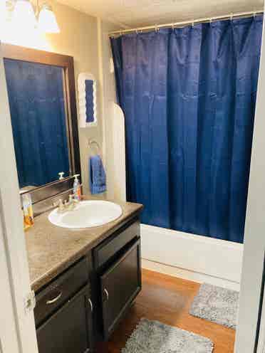 Room to Rent in North Dallas