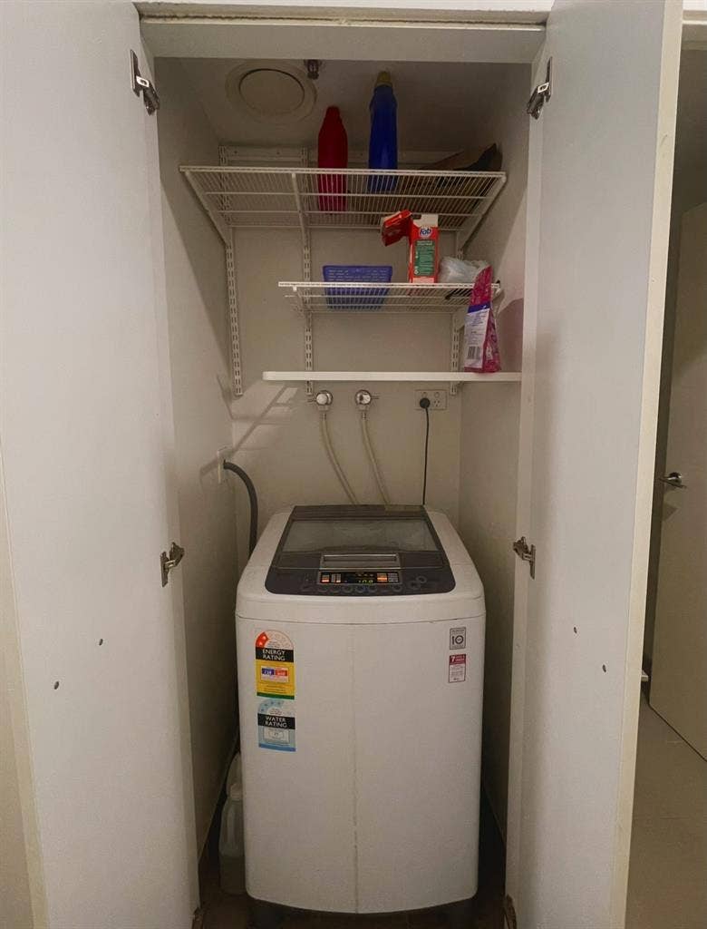 Room for rent in Melbourne CBD