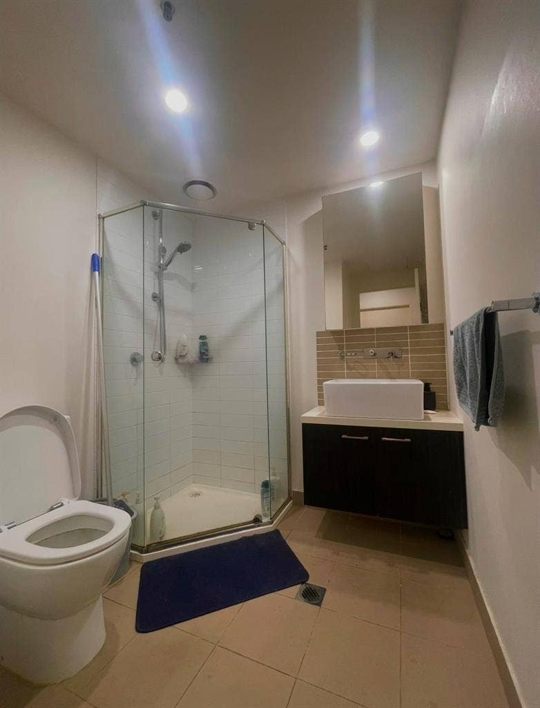 Room for rent in Melbourne CBD