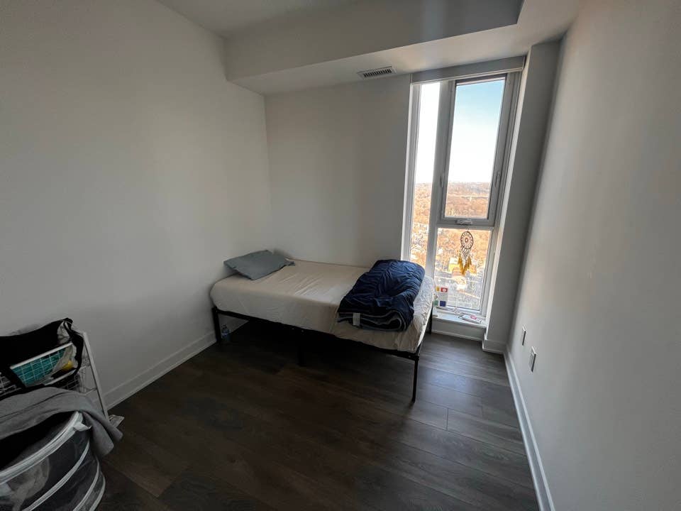 Private bed and bath for Male