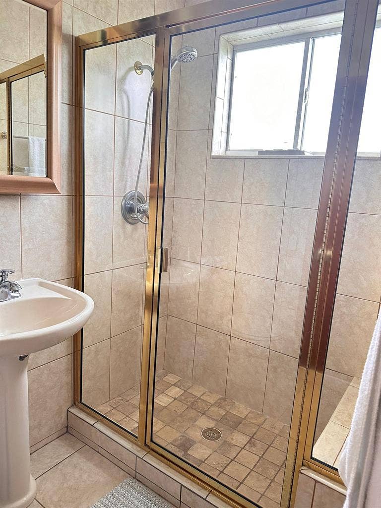 Furnished Room in Miami Beach