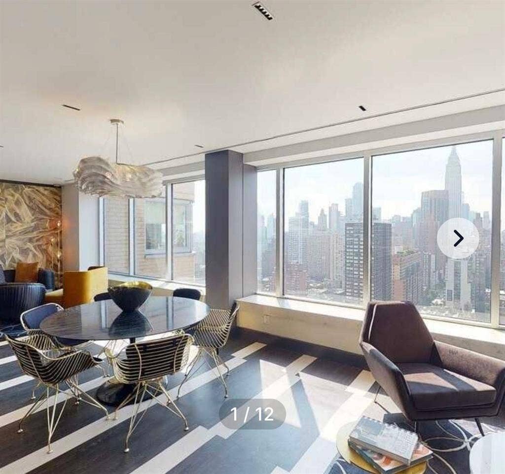 Big Private Suite in Luxury 3BR apt