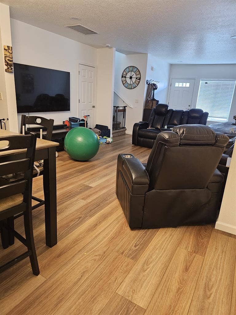 Private room/bathroom
