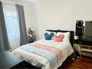 Room for rent in downtown Oxnard