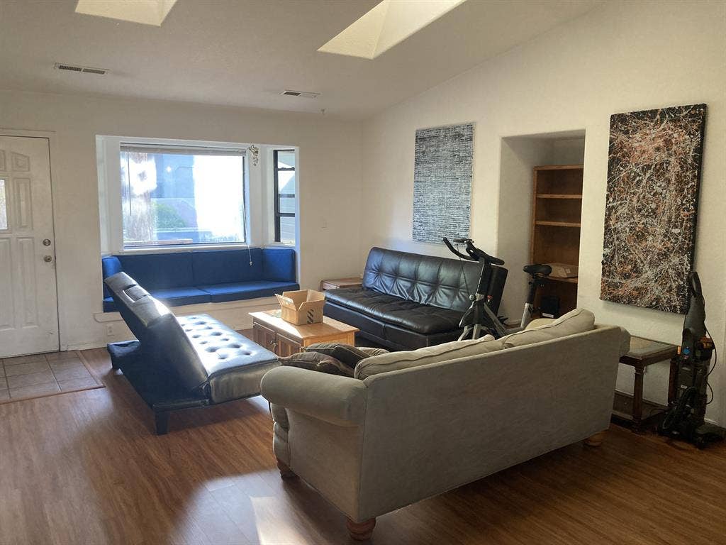 Master bedroom w/ private bathroom
