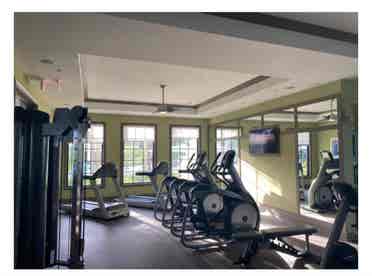 Spacious Master room