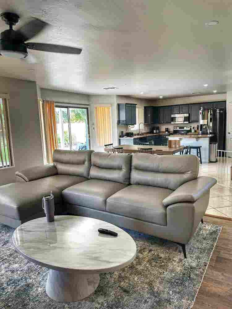 Private Room w Utilities Included!!