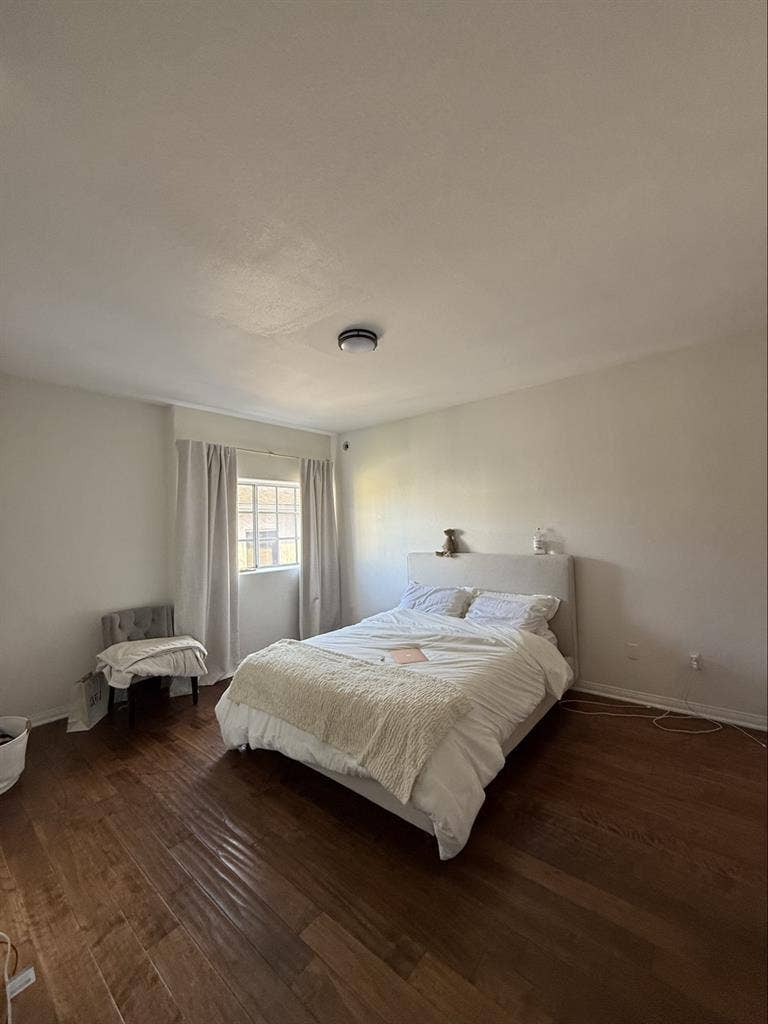 Room for rent- West Hollywood