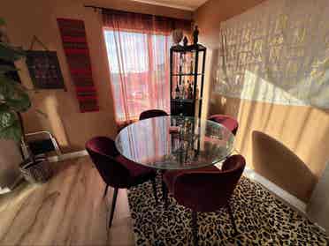 HOUSE SITTER NEEDED FOR JUNE