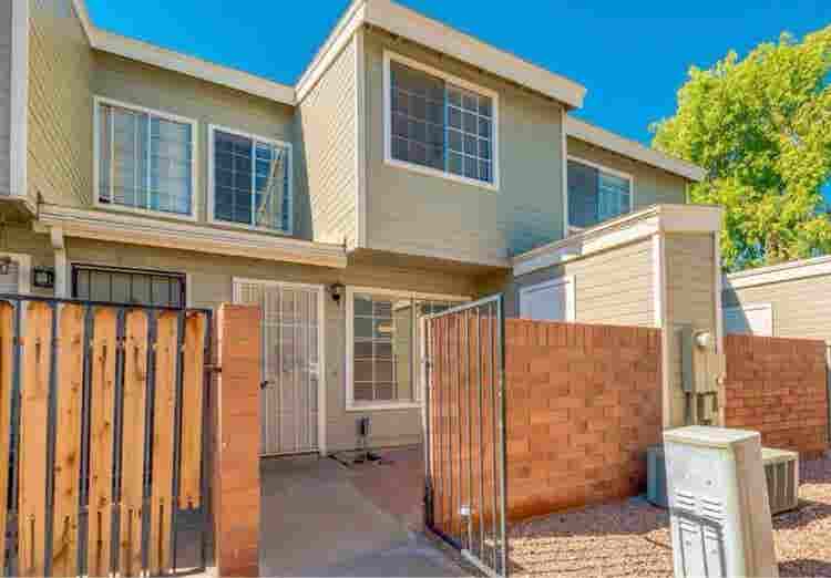 bath Townhouse