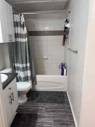 SUBLEASE AVAILABLE!!!!