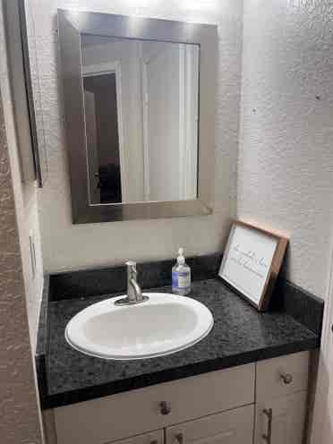 SUBLEASE AVAILABLE!!!!