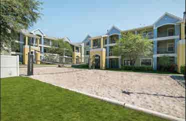 SUBLEASE AVAILABLE!!!!
