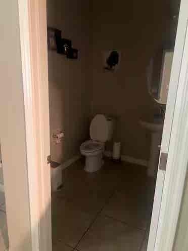 Room 2 | Close DT Chandler