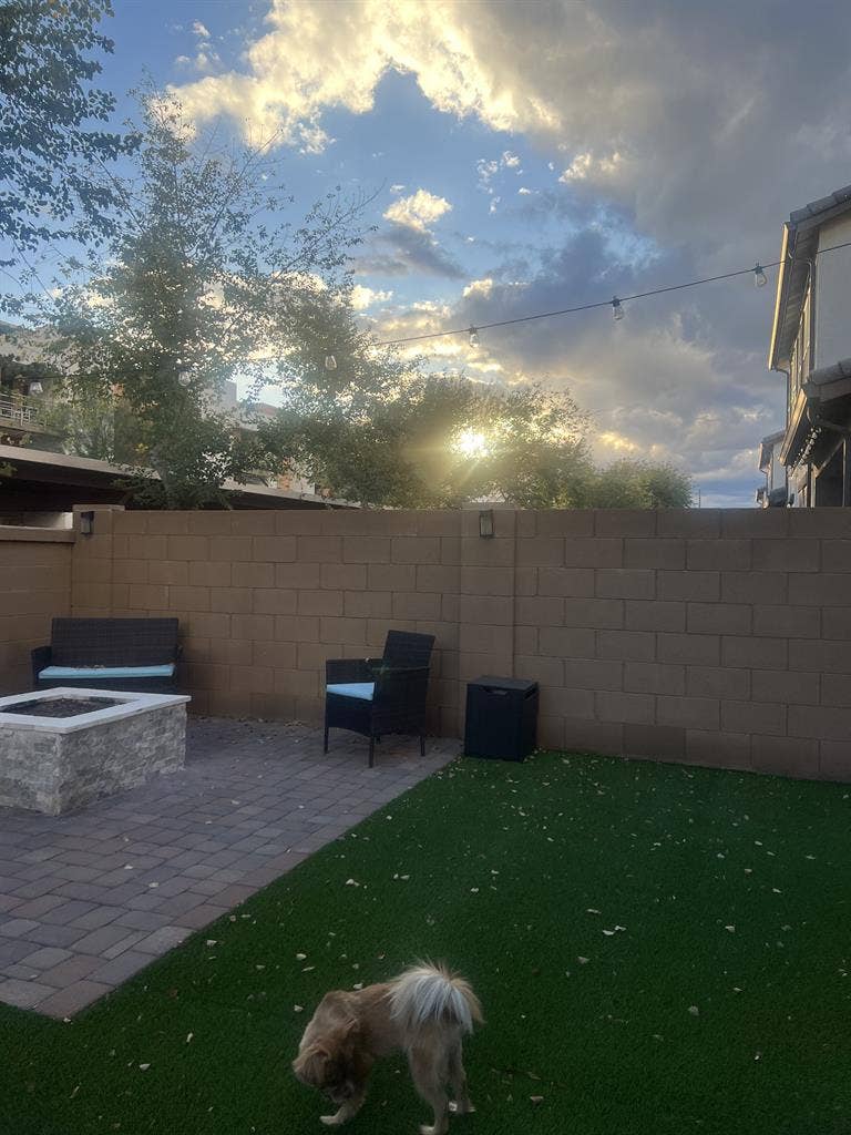 Room 2 | Close DT Chandler