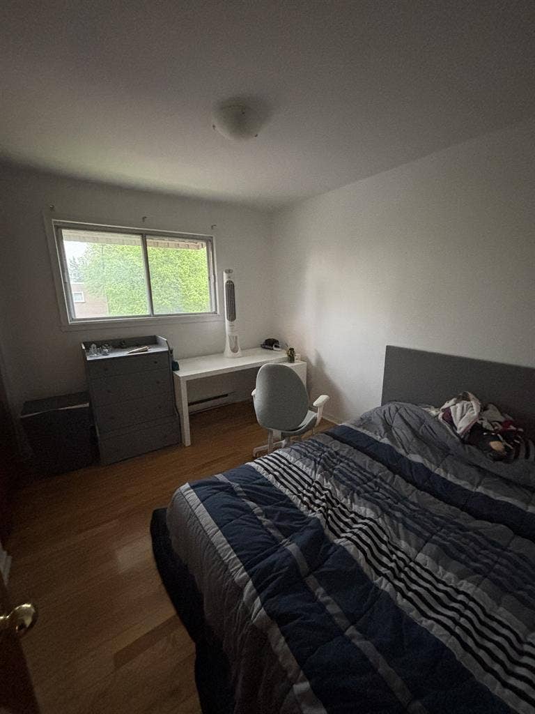 Chambre à louer dans Ahuntsic