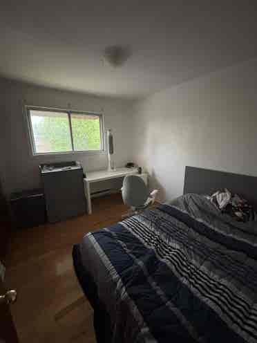 Chambre à louer dans Ahuntsic